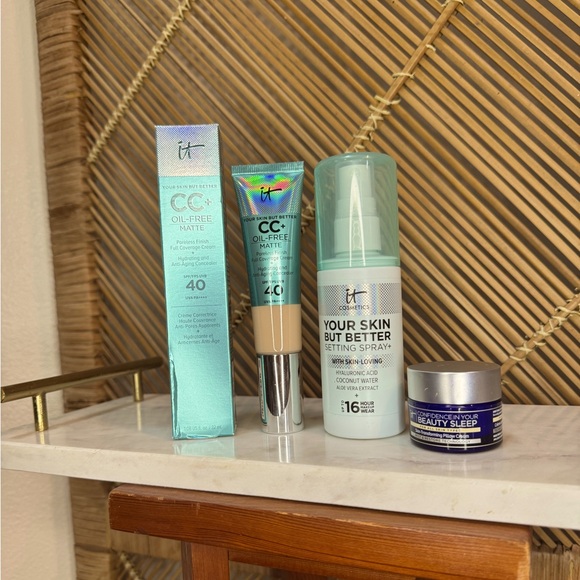 IT Cosmetics Your Setting Spray and CC oil free cream and beauty sleep mask - Picture 1 of 3
